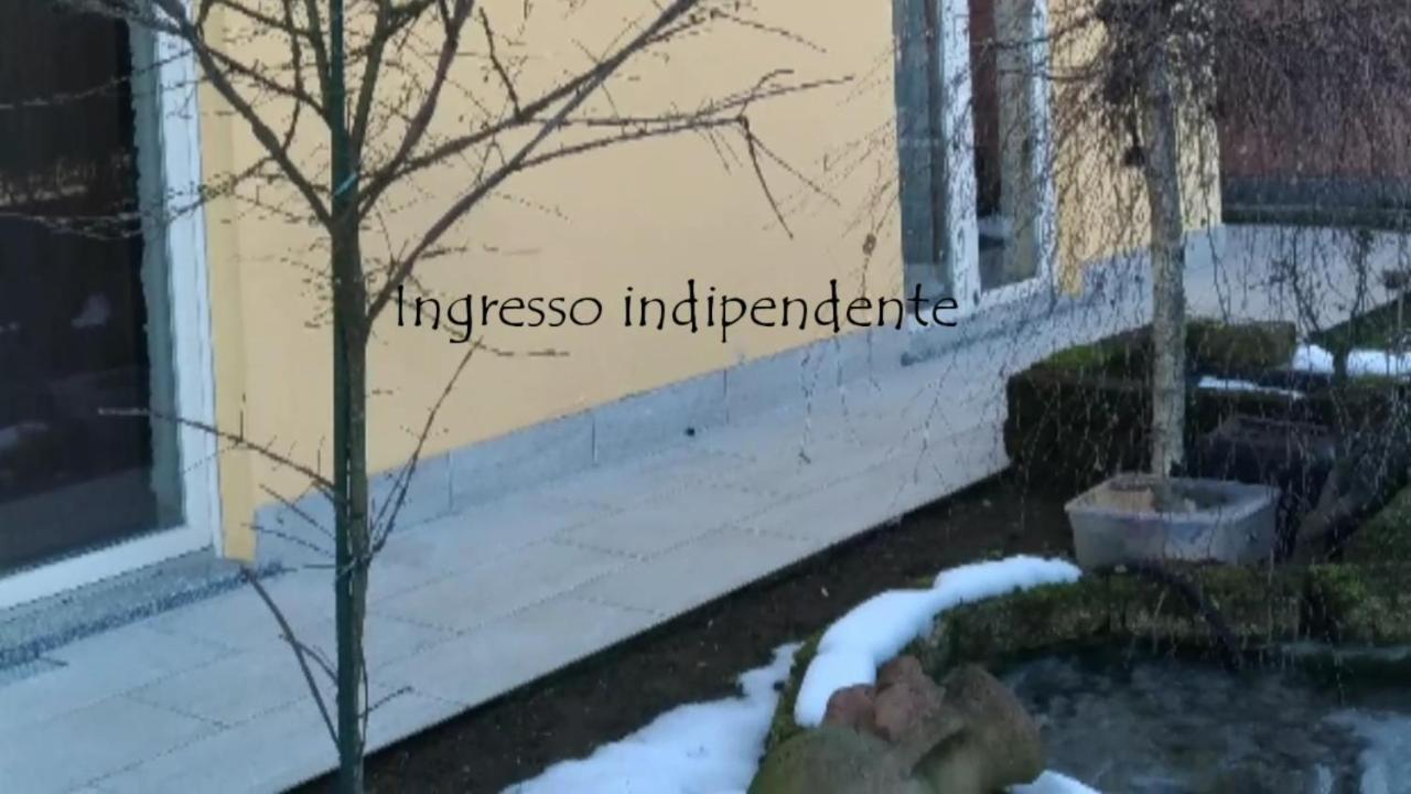 B & B La Casa Di Nuvola Cantù Exteriör bild