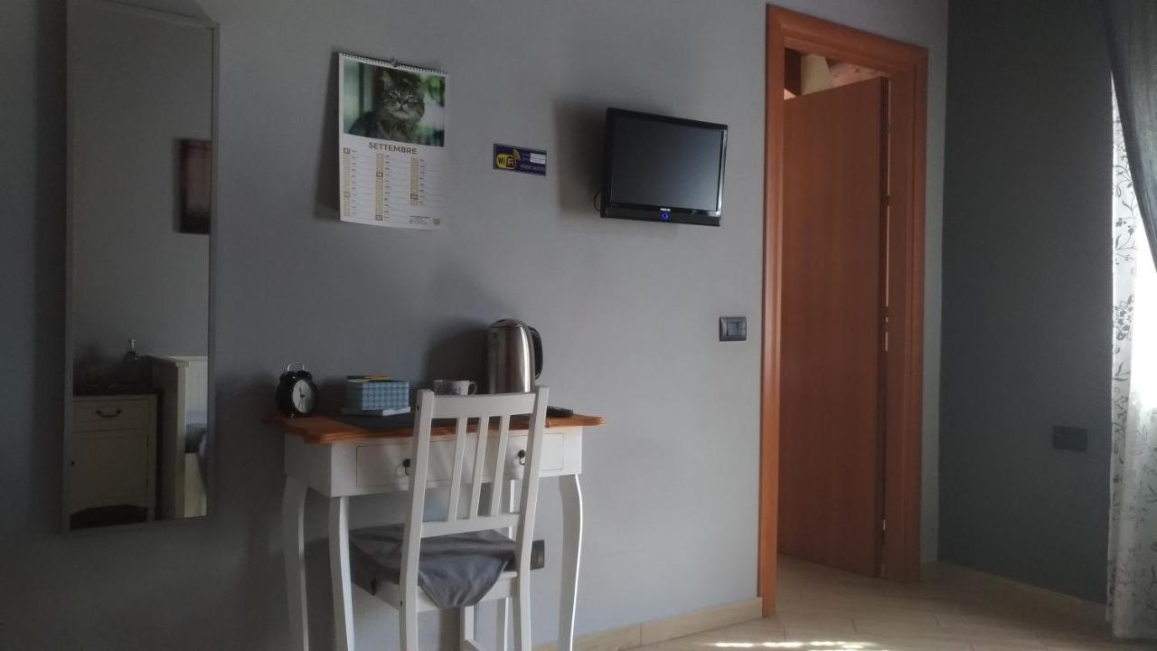 B & B La Casa Di Nuvola Cantù Exteriör bild